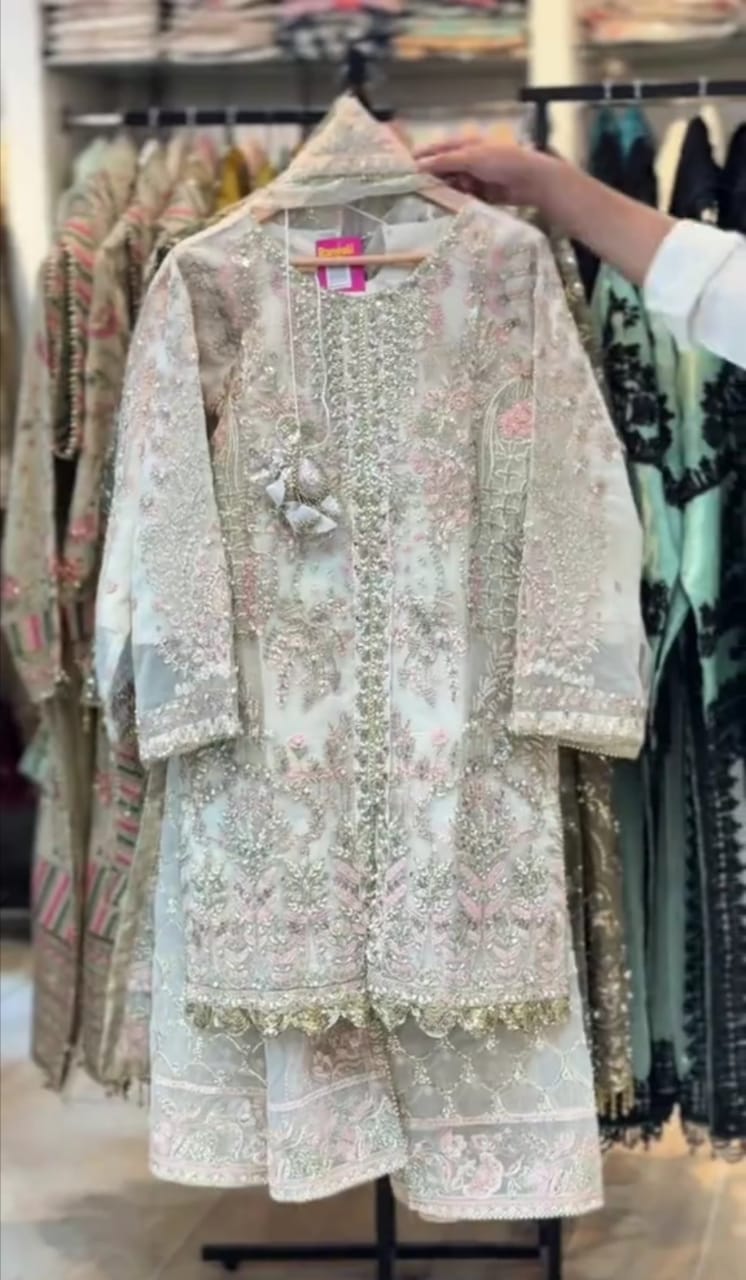 Luxury Threadwork 3PC Ensemble