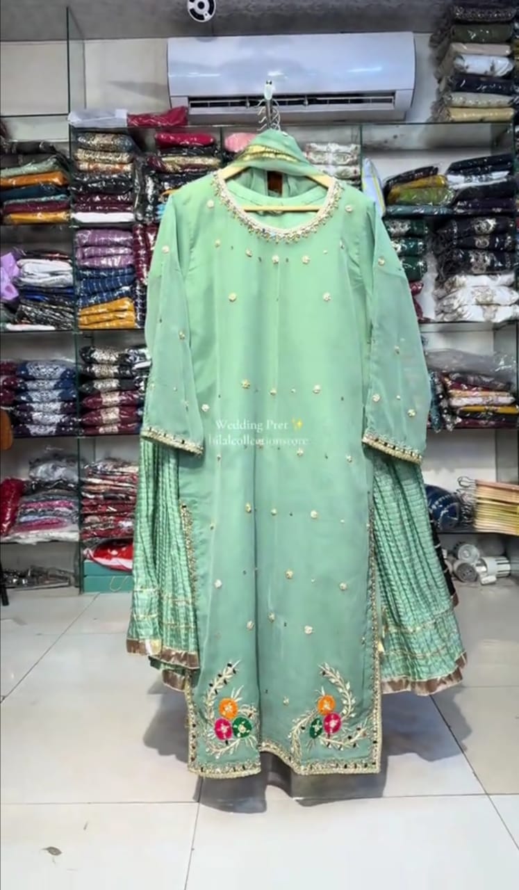 Signature Designer 3-Piece Outfit