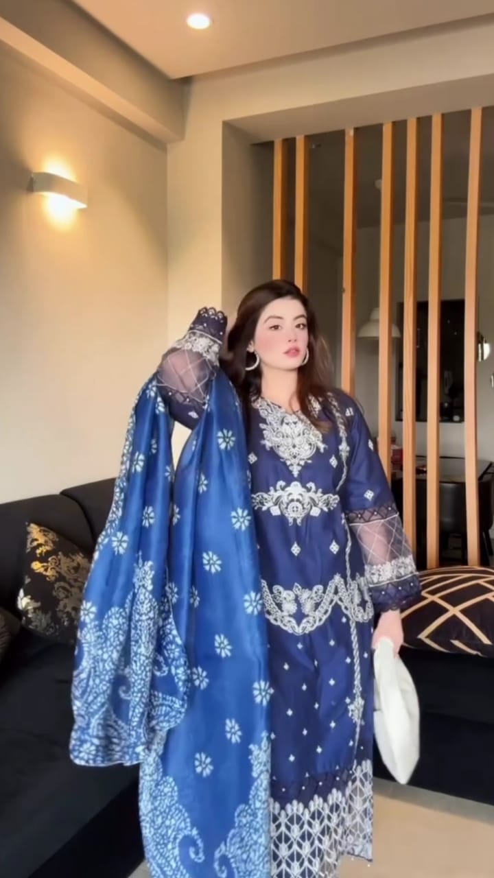 Premium Embroidered Women’s 3-Piece Suit