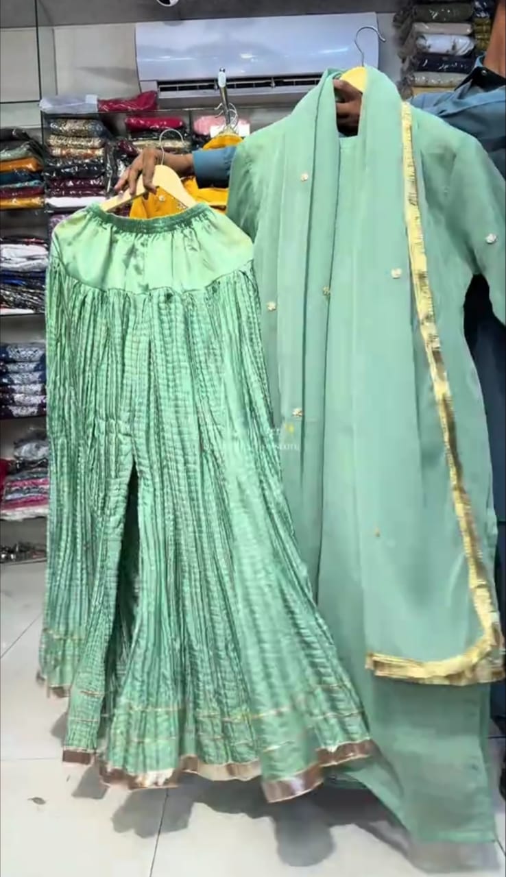 Signature Designer 3-Piece Outfit