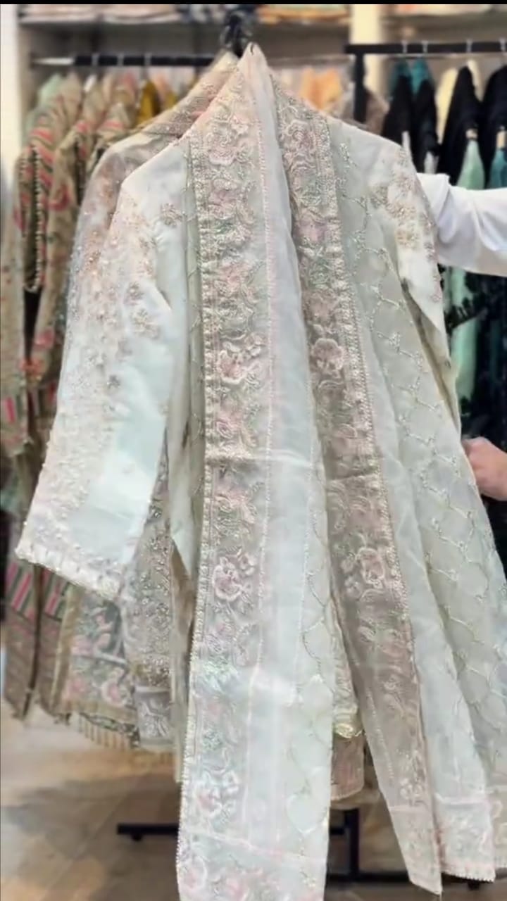 Luxury Threadwork 3PC Ensemble